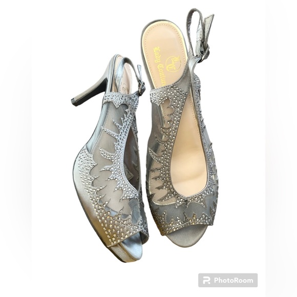 Lady Couture Pewter Stoned Sandal - Picture 2 of 12